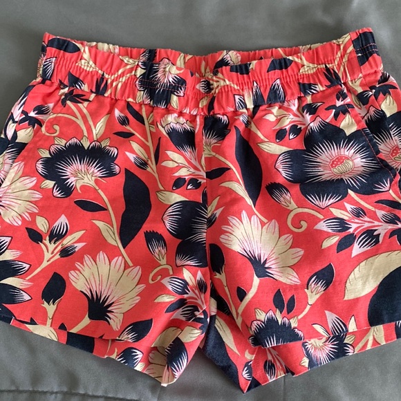 J. Crew Pants - J crew pull up shorts